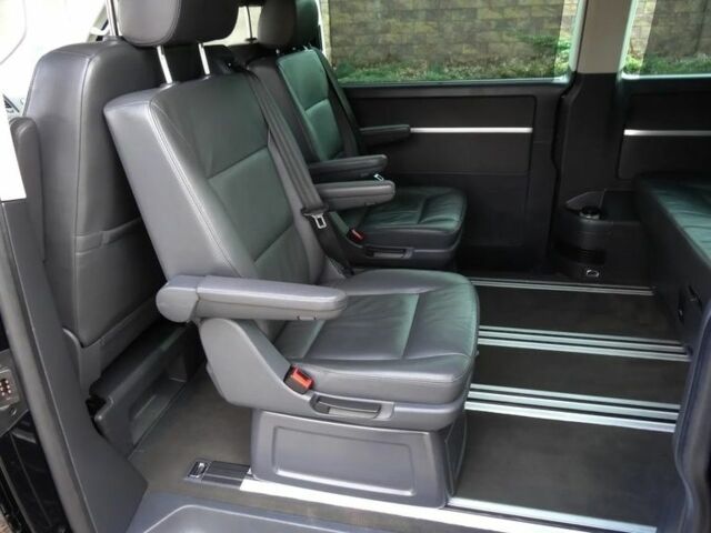 Черный Фольксваген Мультиван, объемом двигателя 2 л и пробегом 195 тыс. км за 9400 $, фото 14 на Automoto.ua