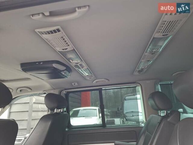 Черный Фольксваген Мультиван, объемом двигателя 1.98 л и пробегом 176 тыс. км за 31900 $, фото 16 на Automoto.ua