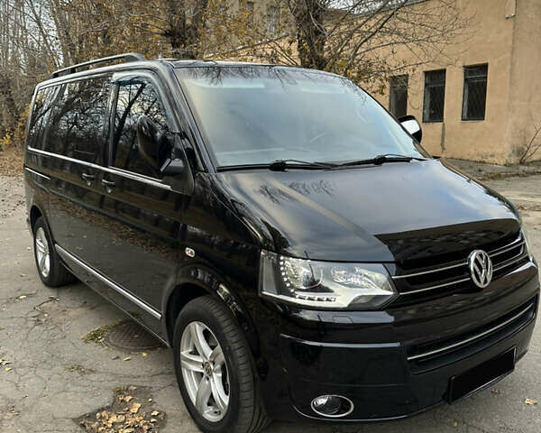 Черный Фольксваген Мультиван, объемом двигателя 1.98 л и пробегом 365 тыс. км за 19999 $, фото 17 на Automoto.ua