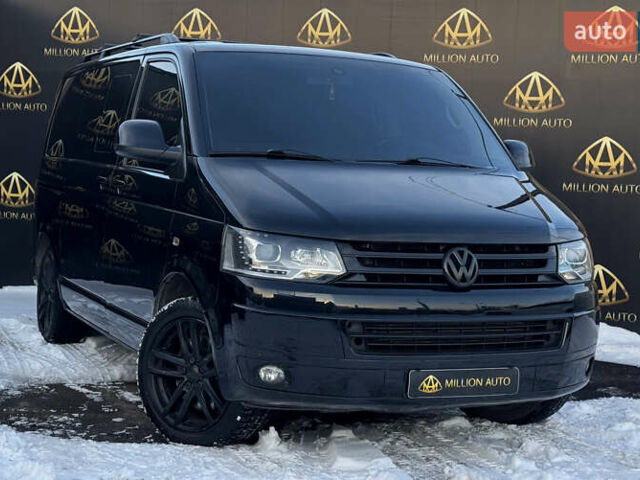 Чорний Фольксваген Мультиван, об'ємом двигуна 2 л та пробігом 365 тис. км за 21700 $, фото 6 на Automoto.ua