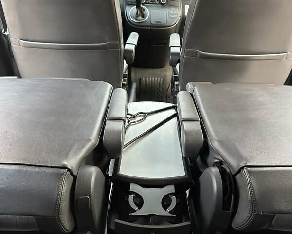 Черный Фольксваген Мультиван, объемом двигателя 1.98 л и пробегом 365 тыс. км за 19999 $, фото 34 на Automoto.ua