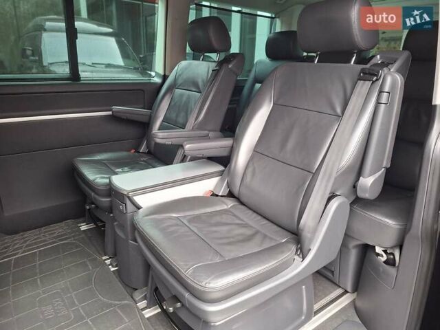 Чорний Фольксваген Мультиван, об'ємом двигуна 1.98 л та пробігом 176 тис. км за 29900 $, фото 14 на Automoto.ua