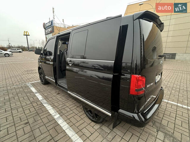 Черный Фольксваген Мультиван, объемом двигателя 1.97 л и пробегом 300 тыс. км за 25000 $, фото 26 на Automoto.ua