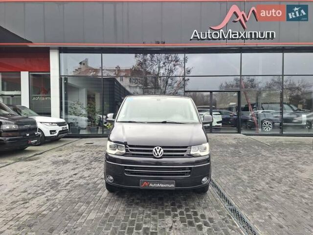 Черный Фольксваген Мультиван, объемом двигателя 1.98 л и пробегом 176 тыс. км за 31900 $, фото 1 на Automoto.ua