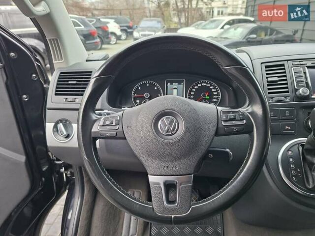 Черный Фольксваген Мультиван, объемом двигателя 1.98 л и пробегом 176 тыс. км за 31900 $, фото 19 на Automoto.ua