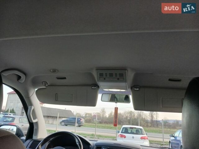 Черный Фольксваген Мультиван, объемом двигателя 2 л и пробегом 187 тыс. км за 23600 $, фото 31 на Automoto.ua