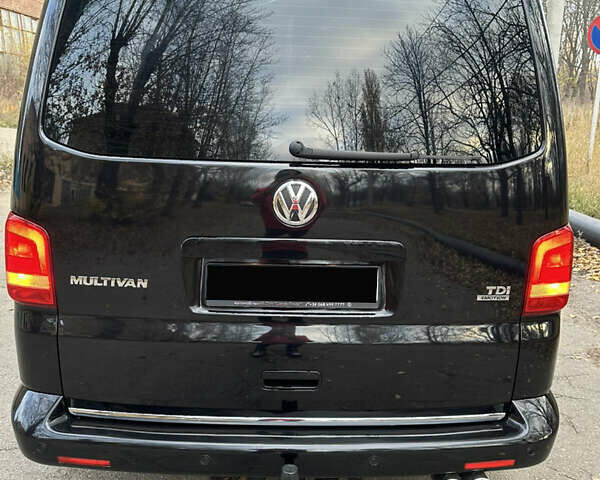 Черный Фольксваген Мультиван, объемом двигателя 1.98 л и пробегом 365 тыс. км за 19999 $, фото 20 на Automoto.ua