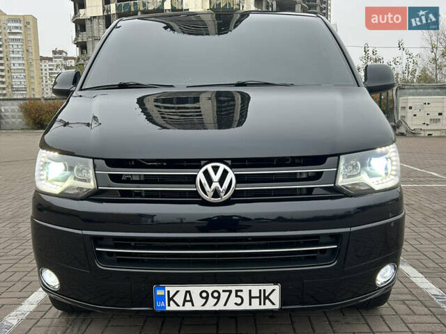 Черный Фольксваген Мультиван, объемом двигателя 1.97 л и пробегом 300 тыс. км за 25000 $, фото 8 на Automoto.ua