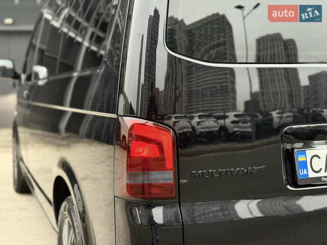 Черный Фольксваген Мультиван, объемом двигателя 2 л и пробегом 299 тыс. км за 24750 $, фото 32 на Automoto.ua