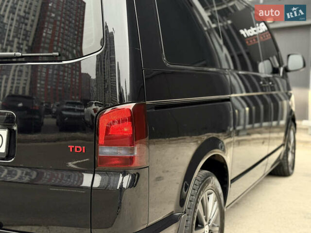 Черный Фольксваген Мультиван, объемом двигателя 2 л и пробегом 299 тыс. км за 24750 $, фото 31 на Automoto.ua