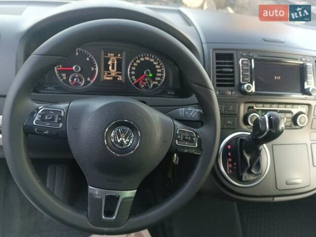 Черный Фольксваген Мультиван, объемом двигателя 1.98 л и пробегом 258 тыс. км за 26500 $, фото 9 на Automoto.ua