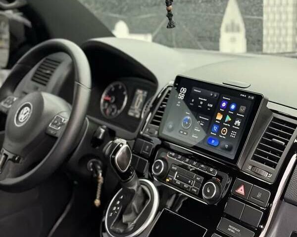 Черный Фольксваген Мультиван, объемом двигателя 1.98 л и пробегом 122 тыс. км за 35500 $, фото 7 на Automoto.ua