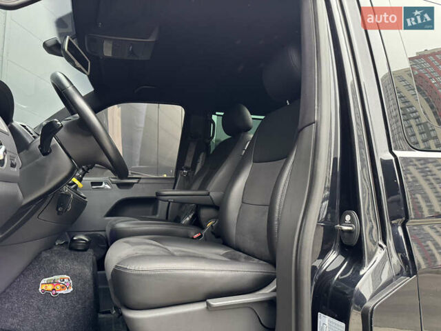 Черный Фольксваген Мультиван, объемом двигателя 2 л и пробегом 299 тыс. км за 24750 $, фото 36 на Automoto.ua