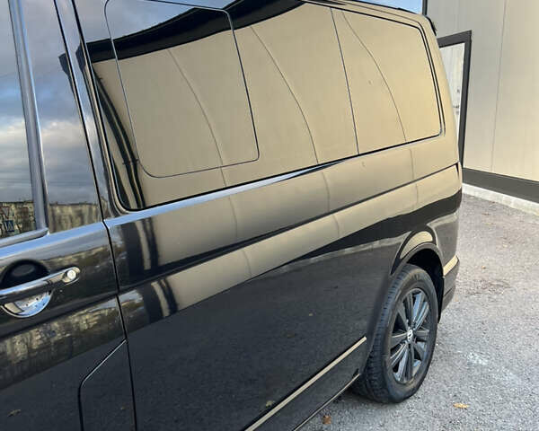 Черный Фольксваген Мультиван, объемом двигателя 1.97 л и пробегом 299 тыс. км за 25300 $, фото 10 на Automoto.ua