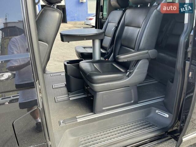 Черный Фольксваген Мультиван, объемом двигателя 2 л и пробегом 220 тыс. км за 21900 $, фото 28 на Automoto.ua