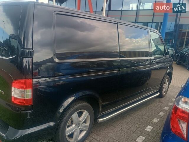 Чорний Фольксваген Мультиван, об'ємом двигуна 1.98 л та пробігом 240 тис. км за 17200 $, фото 3 на Automoto.ua