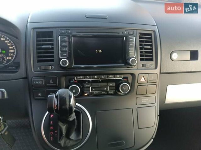 Черный Фольксваген Мультиван, объемом двигателя 1.98 л и пробегом 258 тыс. км за 26500 $, фото 7 на Automoto.ua