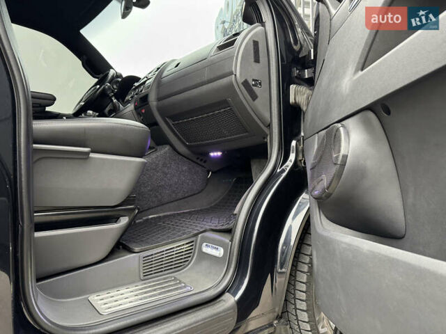 Черный Фольксваген Мультиван, объемом двигателя 2 л и пробегом 299 тыс. км за 24750 $, фото 53 на Automoto.ua