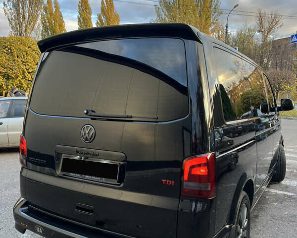 Черный Фольксваген Мультиван, объемом двигателя 1.97 л и пробегом 299 тыс. км за 25300 $, фото 4 на Automoto.ua
