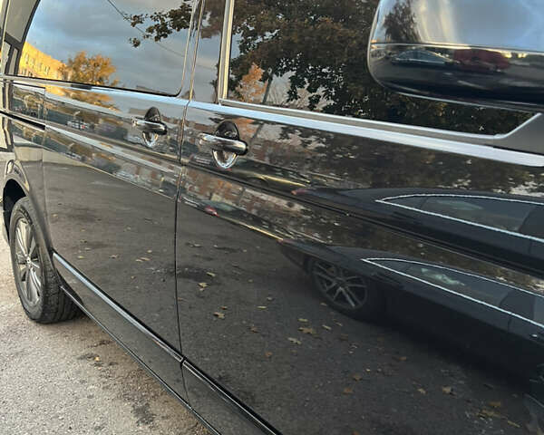 Черный Фольксваген Мультиван, объемом двигателя 1.97 л и пробегом 299 тыс. км за 25300 $, фото 2 на Automoto.ua