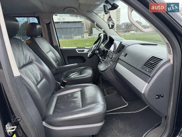 Черный Фольксваген Мультиван, объемом двигателя 1.97 л и пробегом 309 тыс. км за 16900 $, фото 3 на Automoto.ua