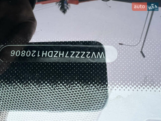 Черный Фольксваген Мультиван, объемом двигателя 1.98 л и пробегом 209 тыс. км за 16800 $, фото 24 на Automoto.ua