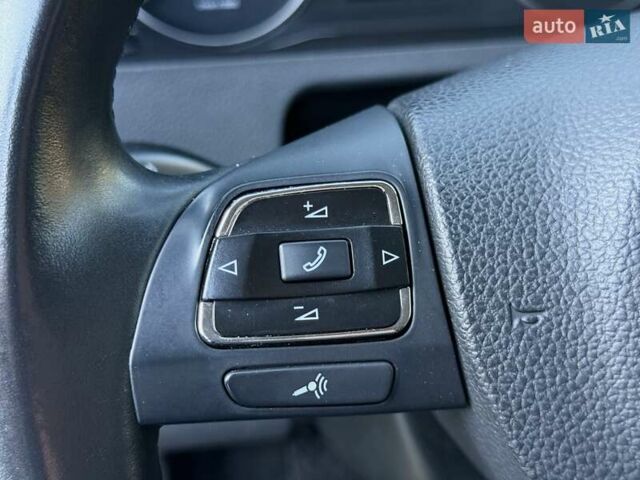 Черный Фольксваген Мультиван, объемом двигателя 1.97 л и пробегом 187 тыс. км за 18500 $, фото 21 на Automoto.ua