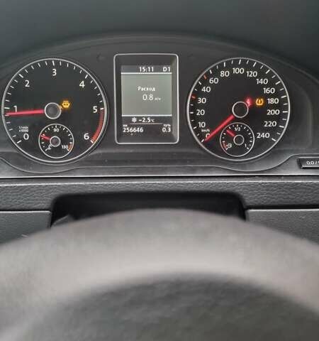 Черный Фольксваген Мультиван, объемом двигателя 2 л и пробегом 256 тыс. км за 26000 $, фото 5 на Automoto.ua