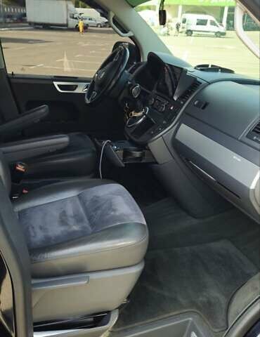 Черный Фольксваген Мультиван, объемом двигателя 1.97 л и пробегом 145 тыс. км за 30000 $, фото 12 на Automoto.ua