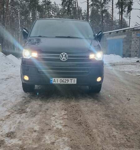 Черный Фольксваген Мультиван, объемом двигателя 2 л и пробегом 256 тыс. км за 26000 $, фото 4 на Automoto.ua