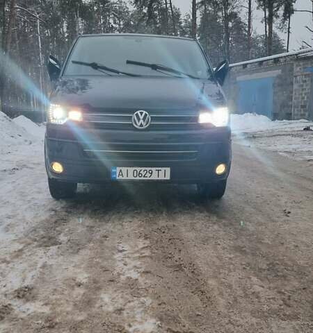 Черный Фольксваген Мультиван, объемом двигателя 2 л и пробегом 256 тыс. км за 26000 $, фото 3 на Automoto.ua