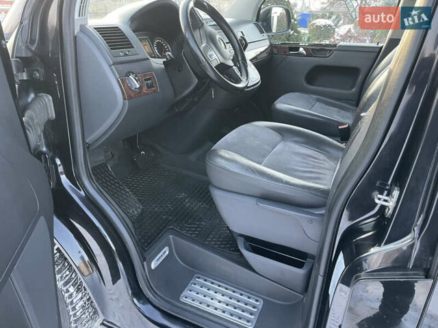 Черный Фольксваген Мультиван, объемом двигателя 1.97 л и пробегом 257 тыс. км за 26700 $, фото 43 на Automoto.ua