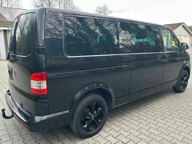 Черный Фольксваген Мультиван, объемом двигателя 2 л и пробегом 142 тыс. км за 12800 $, фото 9 на Automoto.ua