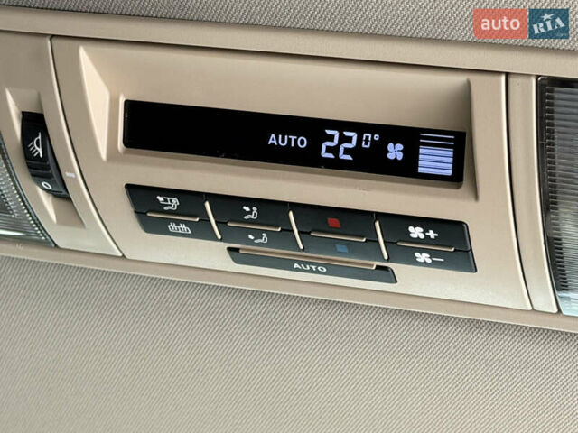 Черный Фольксваген Мультиван, объемом двигателя 1.97 л и пробегом 330 тыс. км за 27999 $, фото 40 на Automoto.ua