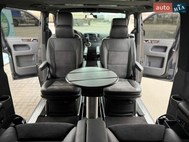 Черный Фольксваген Мультиван, объемом двигателя 1.97 л и пробегом 291 тыс. км за 25900 $, фото 35 на Automoto.ua