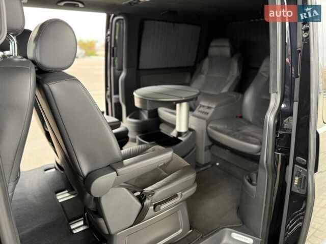 Черный Фольксваген Мультиван, объемом двигателя 1.97 л и пробегом 291 тыс. км за 25900 $, фото 29 на Automoto.ua