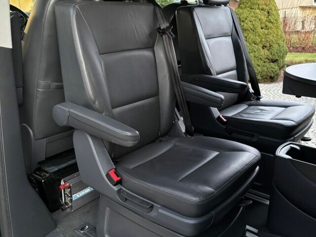 Чорний Фольксваген Мультиван, об'ємом двигуна 2 л та пробігом 259 тис. км за 9700 $, фото 13 на Automoto.ua