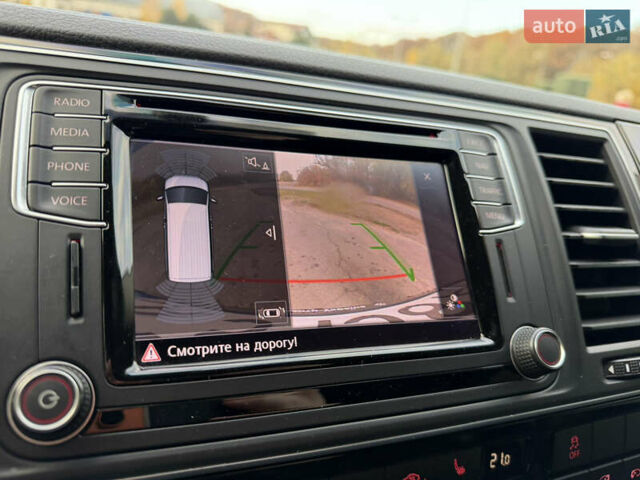 Чорний Фольксваген Мультиван, об'ємом двигуна 1.97 л та пробігом 196 тис. км за 38500 $, фото 42 на Automoto.ua