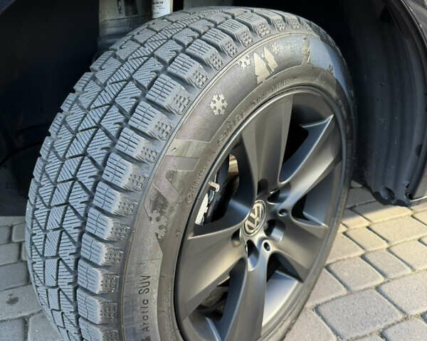 Черный Фольксваген Мультиван, объемом двигателя 1.97 л и пробегом 173 тыс. км за 40500 $, фото 26 на Automoto.ua