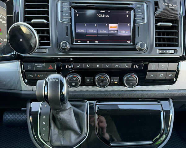 Черный Фольксваген Мультиван, объемом двигателя 1.97 л и пробегом 173 тыс. км за 40500 $, фото 35 на Automoto.ua