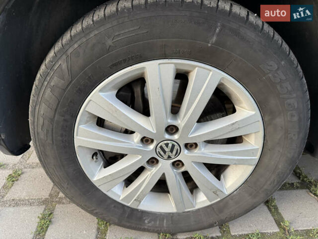 Черный Фольксваген Мультиван, объемом двигателя 2 л и пробегом 178 тыс. км за 29900 $, фото 16 на Automoto.ua