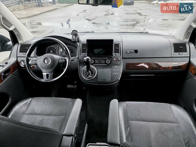 Черный Фольксваген Мультиван, объемом двигателя 1.97 л и пробегом 178 тыс. км за 29900 $, фото 14 на Automoto.ua