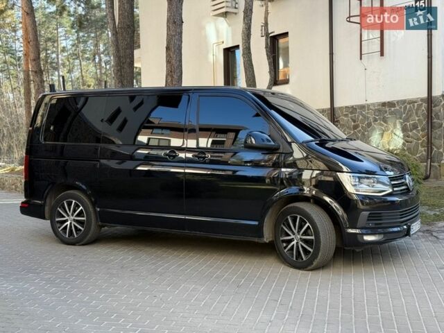 Чорний Фольксваген Мультиван, об'ємом двигуна 2 л та пробігом 310 тис. км за 29500 $, фото 3 на Automoto.ua