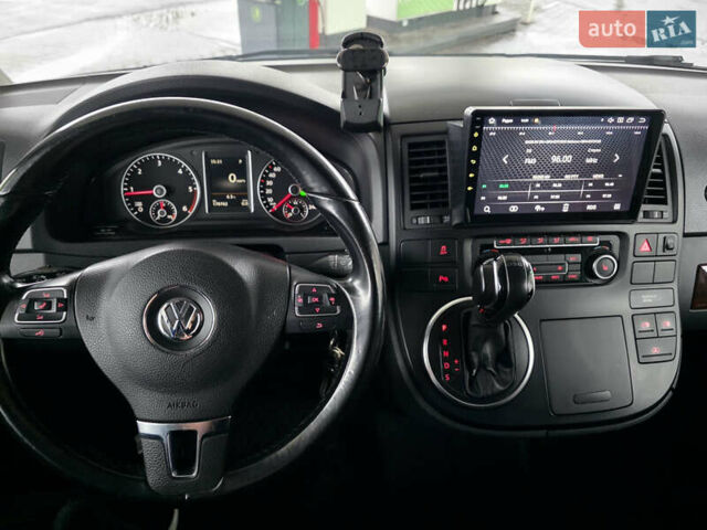 Черный Фольксваген Мультиван, объемом двигателя 1.97 л и пробегом 178 тыс. км за 29900 $, фото 16 на Automoto.ua