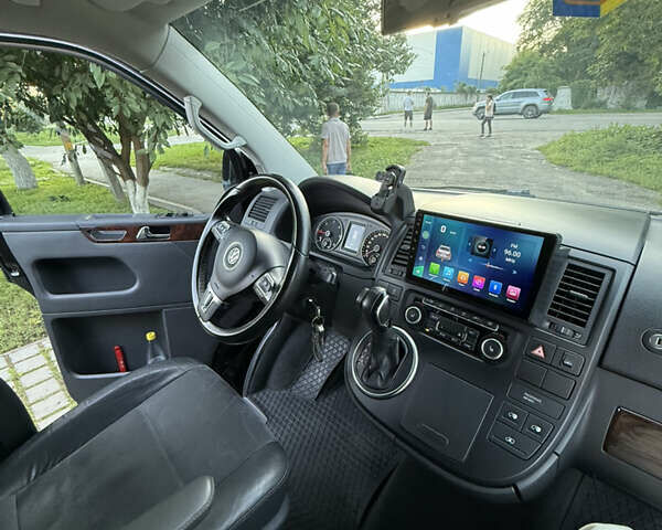 Черный Фольксваген Мультиван, объемом двигателя 2 л и пробегом 178 тыс. км за 29900 $, фото 33 на Automoto.ua