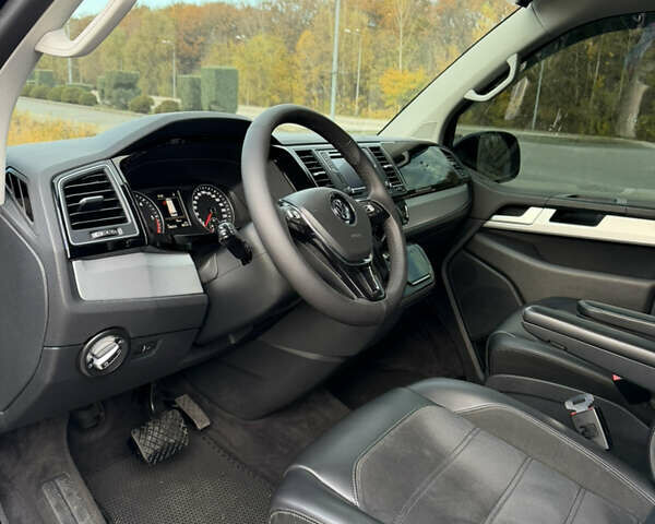 Чорний Фольксваген Мультиван, об'ємом двигуна 1.97 л та пробігом 196 тис. км за 38500 $, фото 36 на Automoto.ua