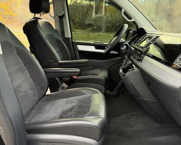 Чорний Фольксваген Мультиван, об'ємом двигуна 1.97 л та пробігом 196 тис. км за 38500 $, фото 34 на Automoto.ua