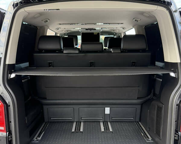 Чорний Фольксваген Мультиван, об'ємом двигуна 1.97 л та пробігом 196 тис. км за 38500 $, фото 27 на Automoto.ua