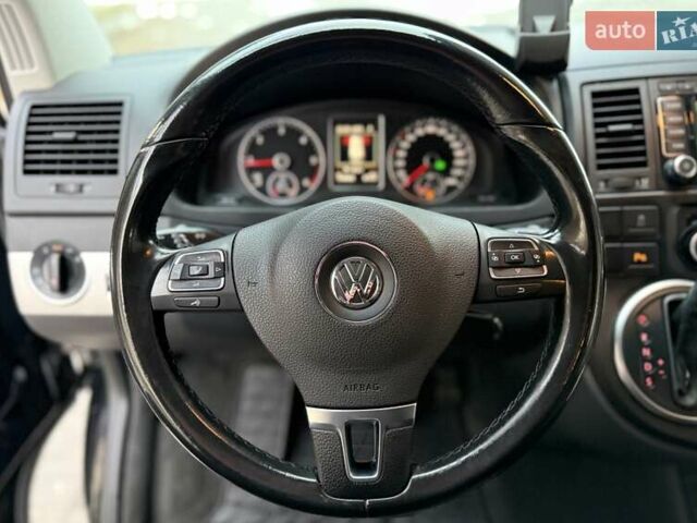 Чорний Фольксваген Мультиван, об'ємом двигуна 1.97 л та пробігом 155 тис. км за 28700 $, фото 37 на Automoto.ua