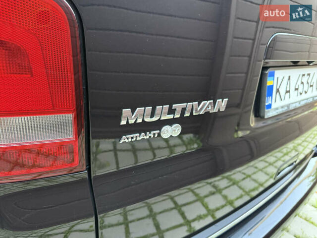 Черный Фольксваген Мультиван, объемом двигателя 2 л и пробегом 178 тыс. км за 29900 $, фото 18 на Automoto.ua